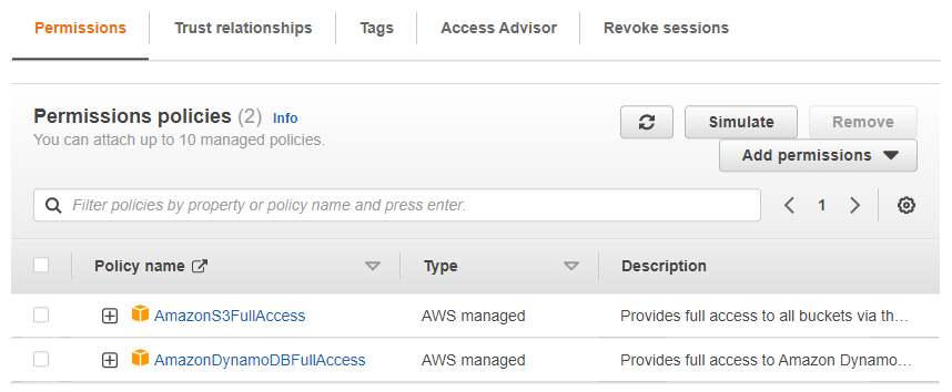 Policies selecionadas AmazonDynamoDBFullAccess e AmazonS3FullAccess